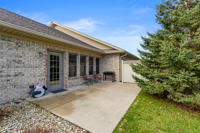 5176 Marco Drive, Columbus, IN 47203