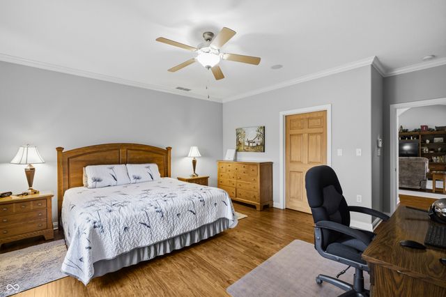 5176 Marco Drive, Columbus, IN 47203