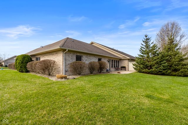 5176 Marco Drive, Columbus, IN 47203