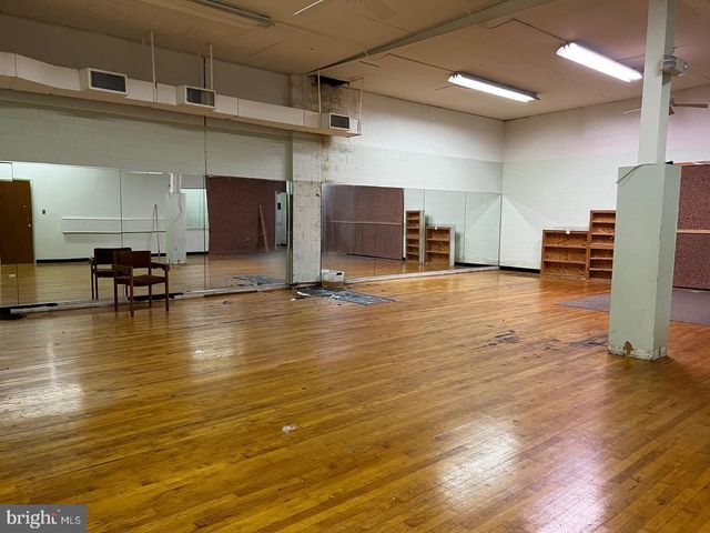 1311 W WEST CHESTER PIKE, West Chester, PA 19382
