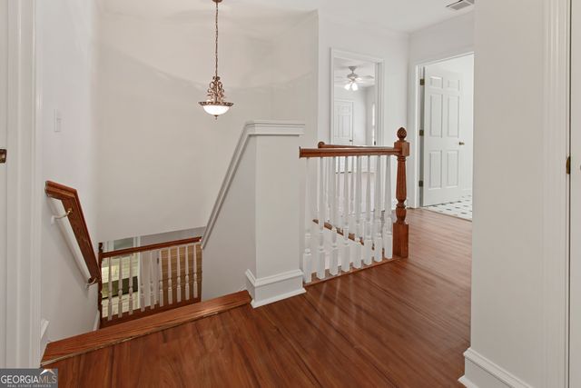 1593 Walkway Court SW, Lilburn, GA 30047