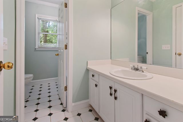 1593 Walkway Court SW, Lilburn, GA 30047