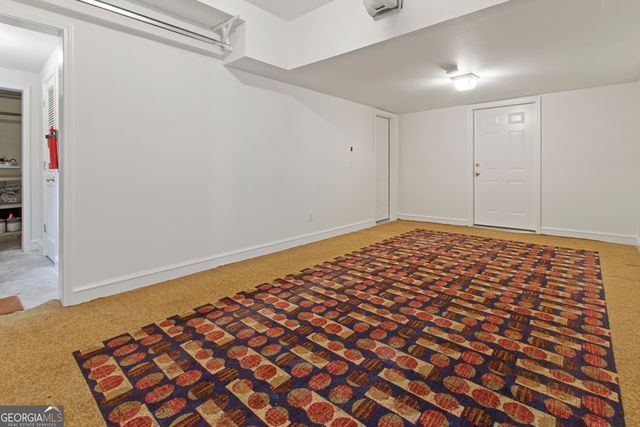 1593 Walkway Court SW, Lilburn, GA 30047