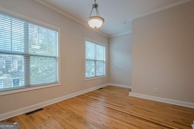 1949 Sterling Oaks Circle NE 13, Atlanta, GA 30319