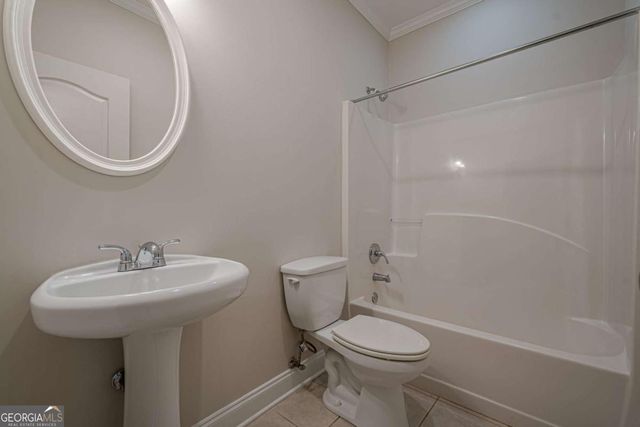 1949 Sterling Oaks Circle NE 13, Atlanta, GA 30319