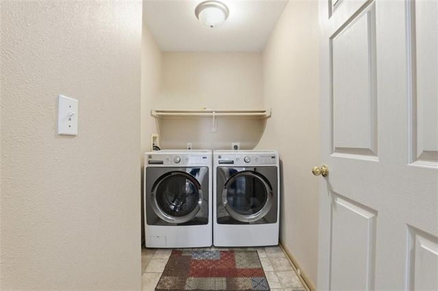 305 S Truman Road, Archie, MO 64725