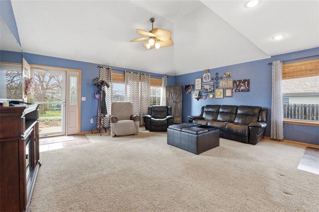 305 S Truman Road, Archie, MO 64725