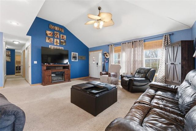 305 S Truman Road, Archie, MO 64725