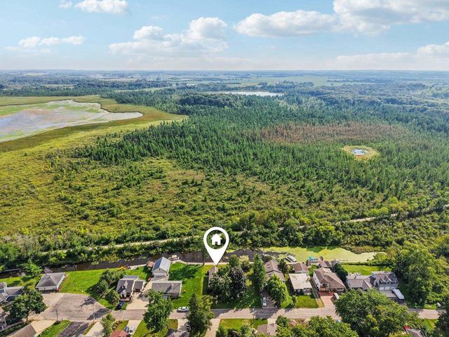 W8135 Elm Point Road, Lake Mills, WI 53551