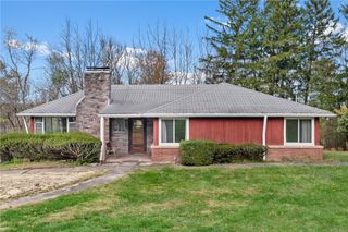 273 Hilltop Dr, Indiana Twp, PA 15024