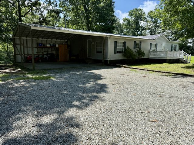 102 Backwoods Dr, Hohenwald, TN 38462
