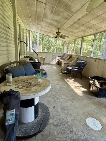 102 Backwoods Dr, Hohenwald, TN 38462
