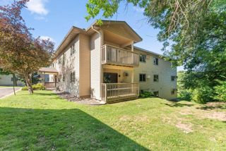 6601 Buckley Circle 105, Inver Grove Heights, MN 55076