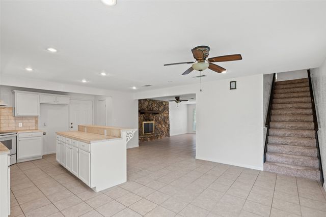 4102 Apache Trail Court, Granbury, TX 76048