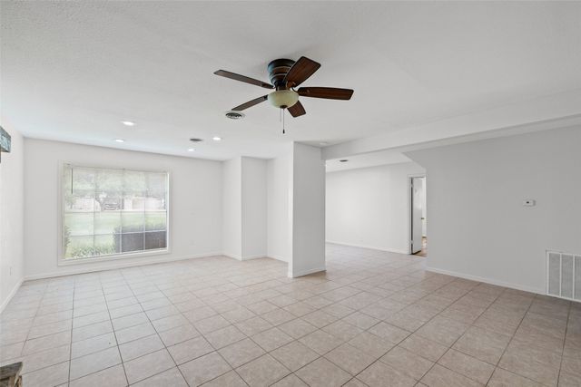 4102 Apache Trail Court, Granbury, TX 76048