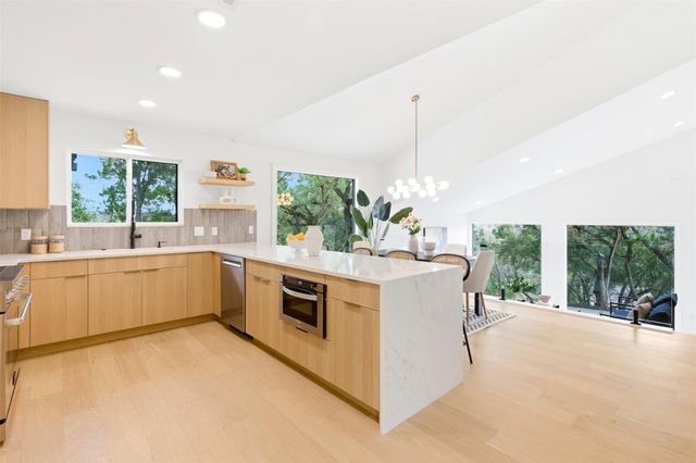 9602 Petite II CV, Austin, TX 78750