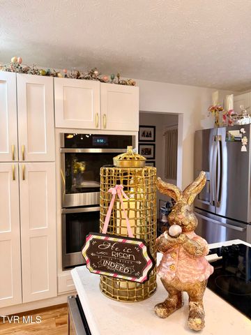 11516 Frederick Road, Coeburn, VA 24230