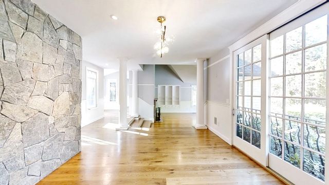 130 Summer St, Weston, MA 02493