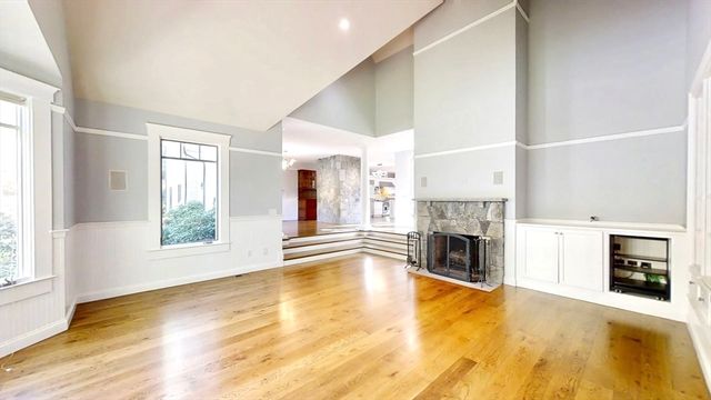 130 Summer St, Weston, MA 02493