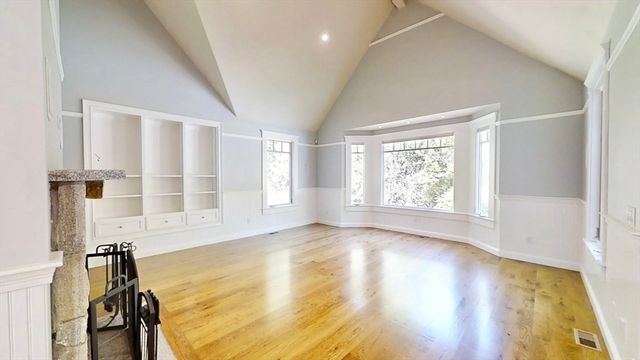 130 Summer St, Weston, MA 02493