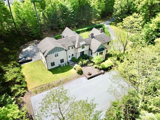 130 Summer St, Weston, MA 02493