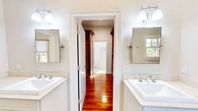 130 Summer St, Weston, MA 02493