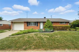4989 Chesham Drive, Dayton, OH 45424