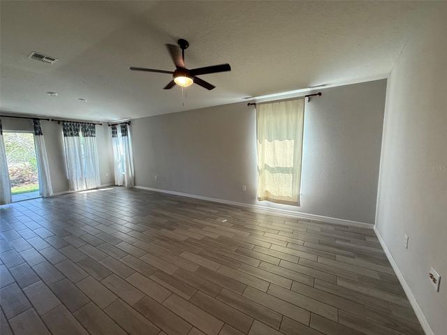 1037 AUGUSTUS DRIVE, Davenport, FL 33896