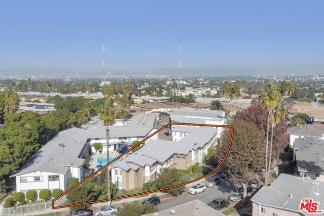 3867 Potomac Avenue, Los Angeles, CA 90008