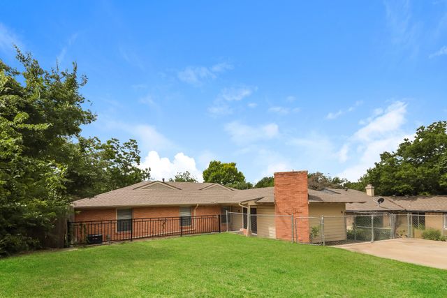 7431 Piedmont Drive, Dallas, TX 75227
