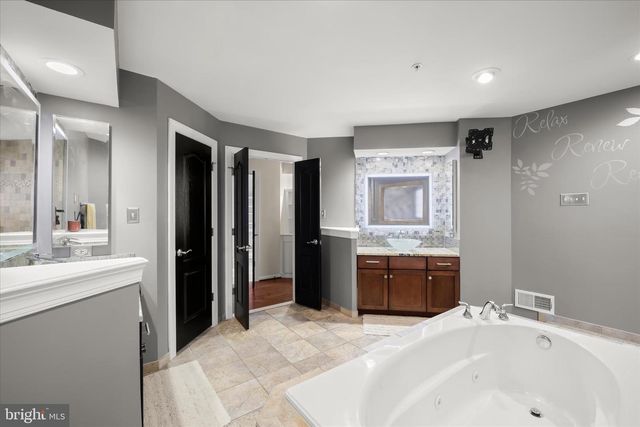 6502 CHATHAM PARK DR, Brandywine, MD 20613