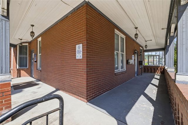 806 West St, Homestead, PA 15120