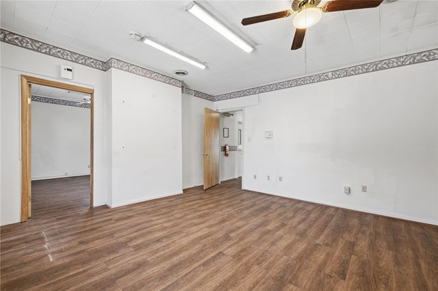 806 West St, Homestead, PA 15120