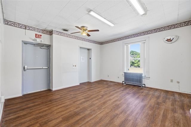 806 West St, Homestead, PA 15120