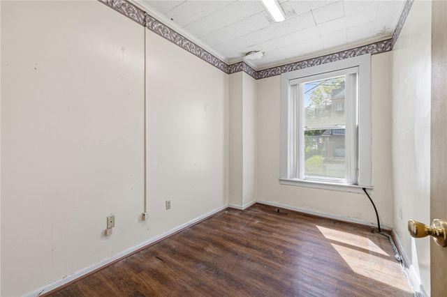 806 West St, Homestead, PA 15120