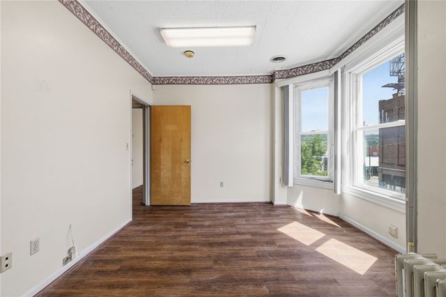 806 West St, Homestead, PA 15120
