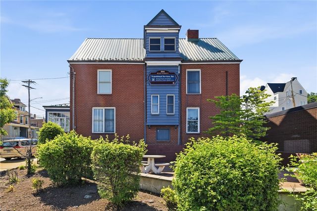 806 West St, Homestead, PA 15120