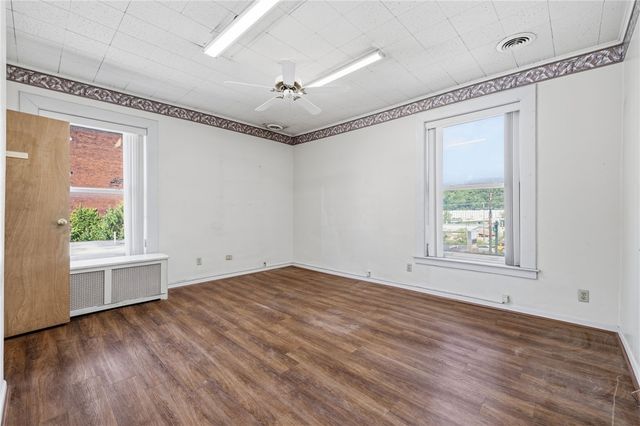 806 West St, Homestead, PA 15120