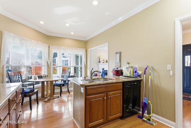 92 N Claymore Lane, Oak Ridge, TN 37830