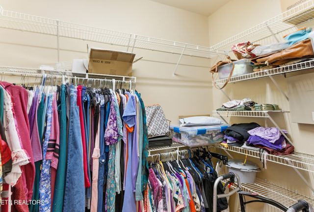 92 N Claymore Lane, Oak Ridge, TN 37830