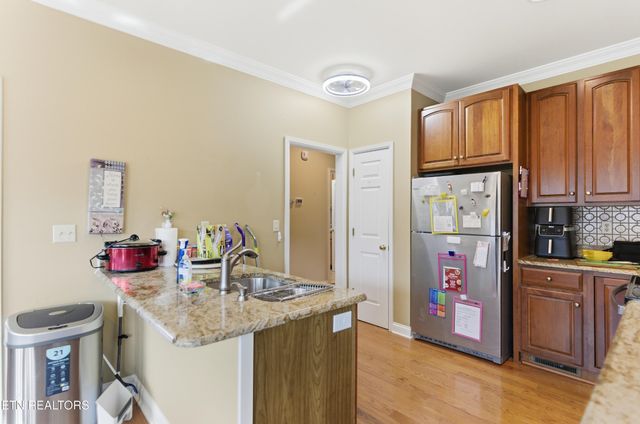 92 N Claymore Lane, Oak Ridge, TN 37830