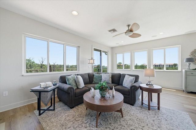 1130 S FLORIDA AVENUE, Tarpon Springs, FL 34689