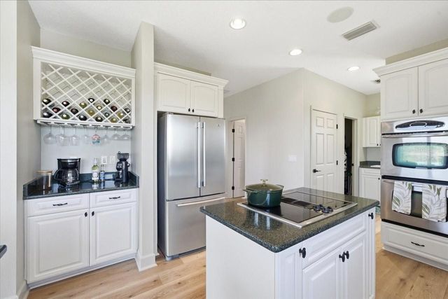 1130 S FLORIDA AVENUE, Tarpon Springs, FL 34689