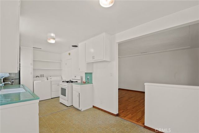 1430 Lakme Avenue, Wilmington, CA 90744
