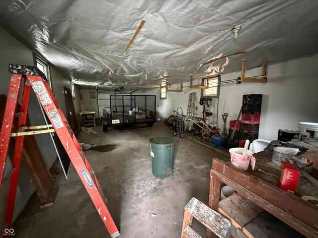 7077 W 450 S, Williamsport, IN 47993