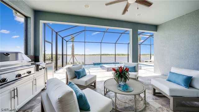 4691 SkySail DR, Naples, FL 34120