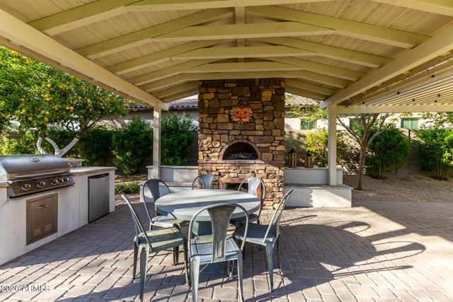 14606 W Village Parkway, Litchfield Park, AZ 85340