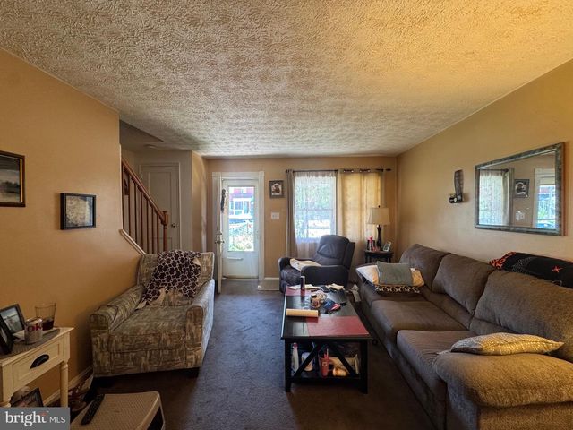 823 MILDRED AVE, Baltimore, MD 21222