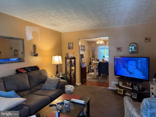 823 MILDRED AVE, Baltimore, MD 21222