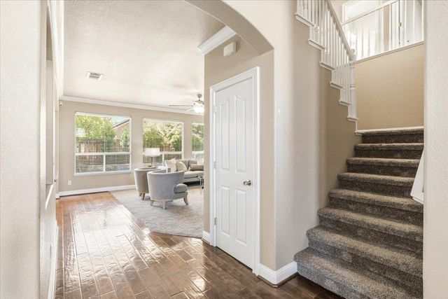 8952 Water Song Cir, Roseville, CA 95747